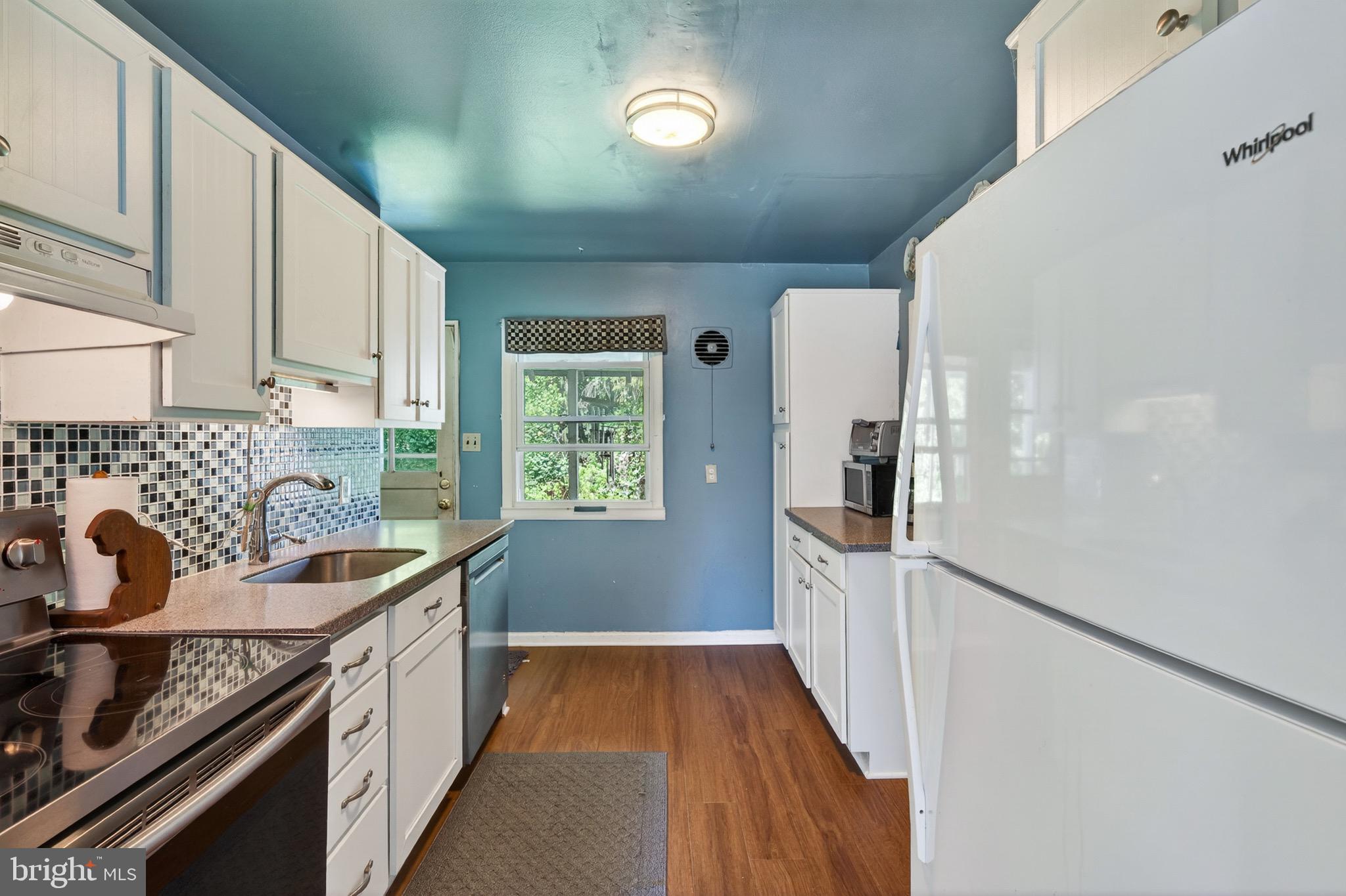 PAOLI GARDENS - Residential