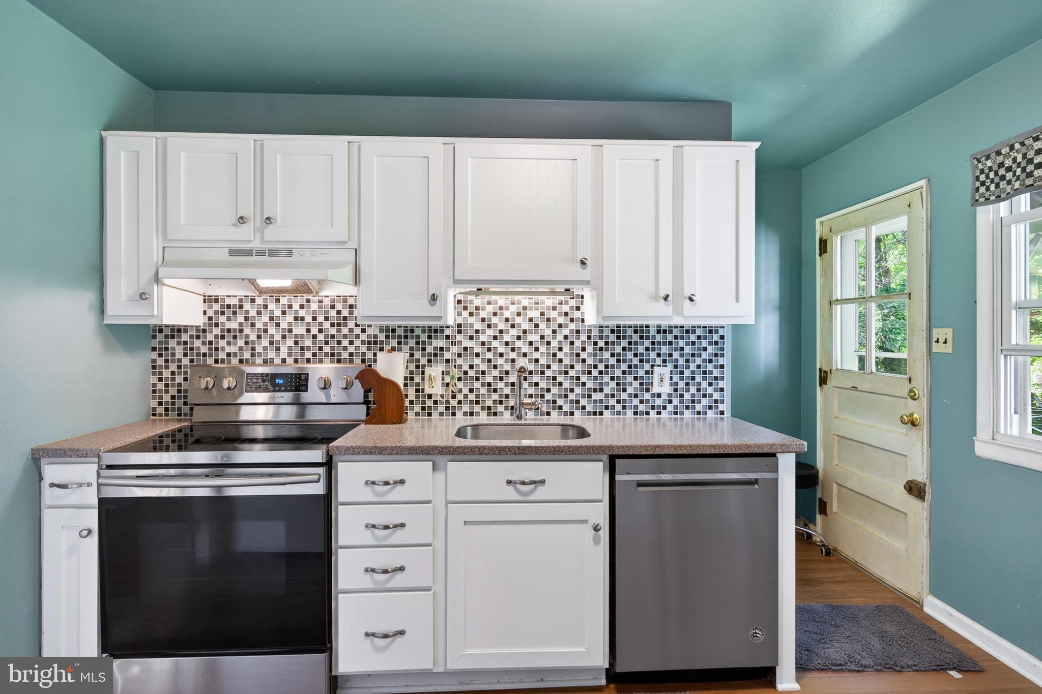 PAOLI GARDENS - Residential