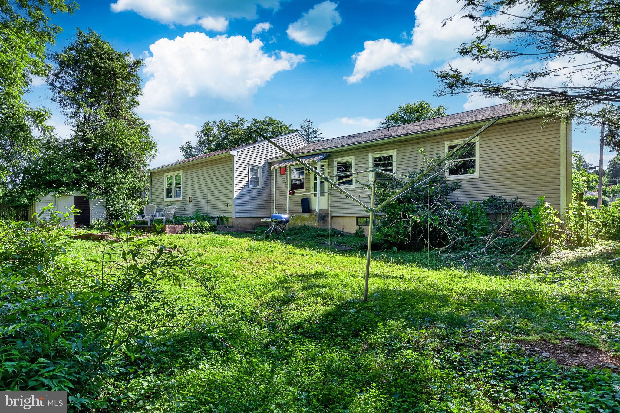 PAOLI GARDENS - Residential