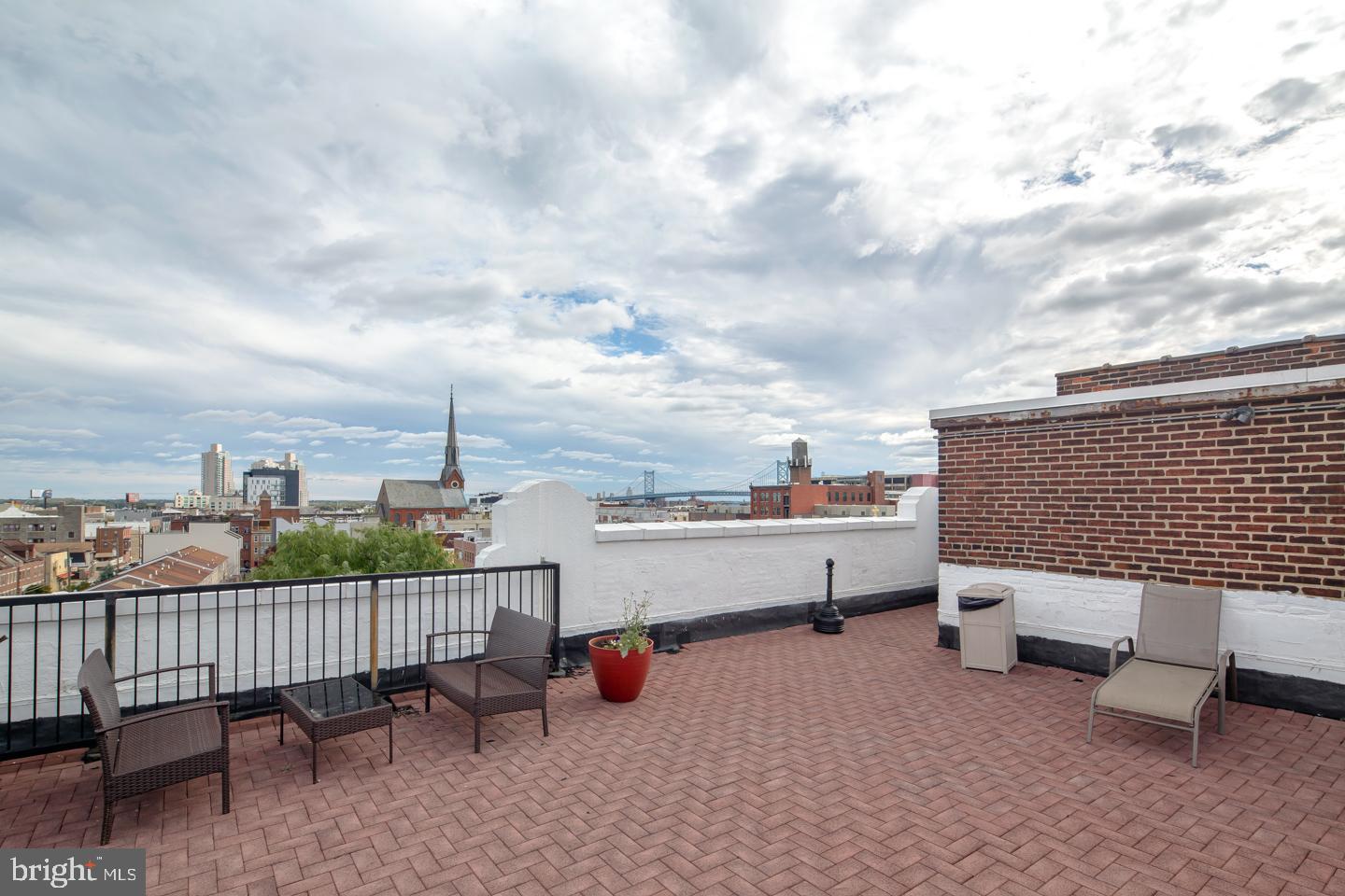 NORTHERN LIBERTIES - Residential Lease