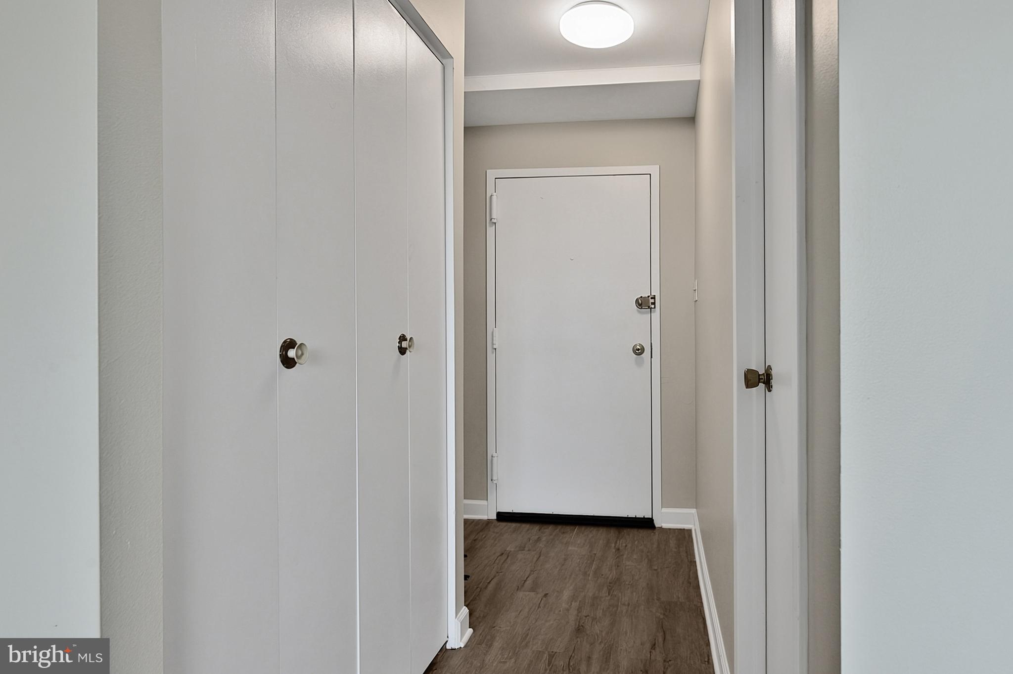 RIVER PLACE - Residential