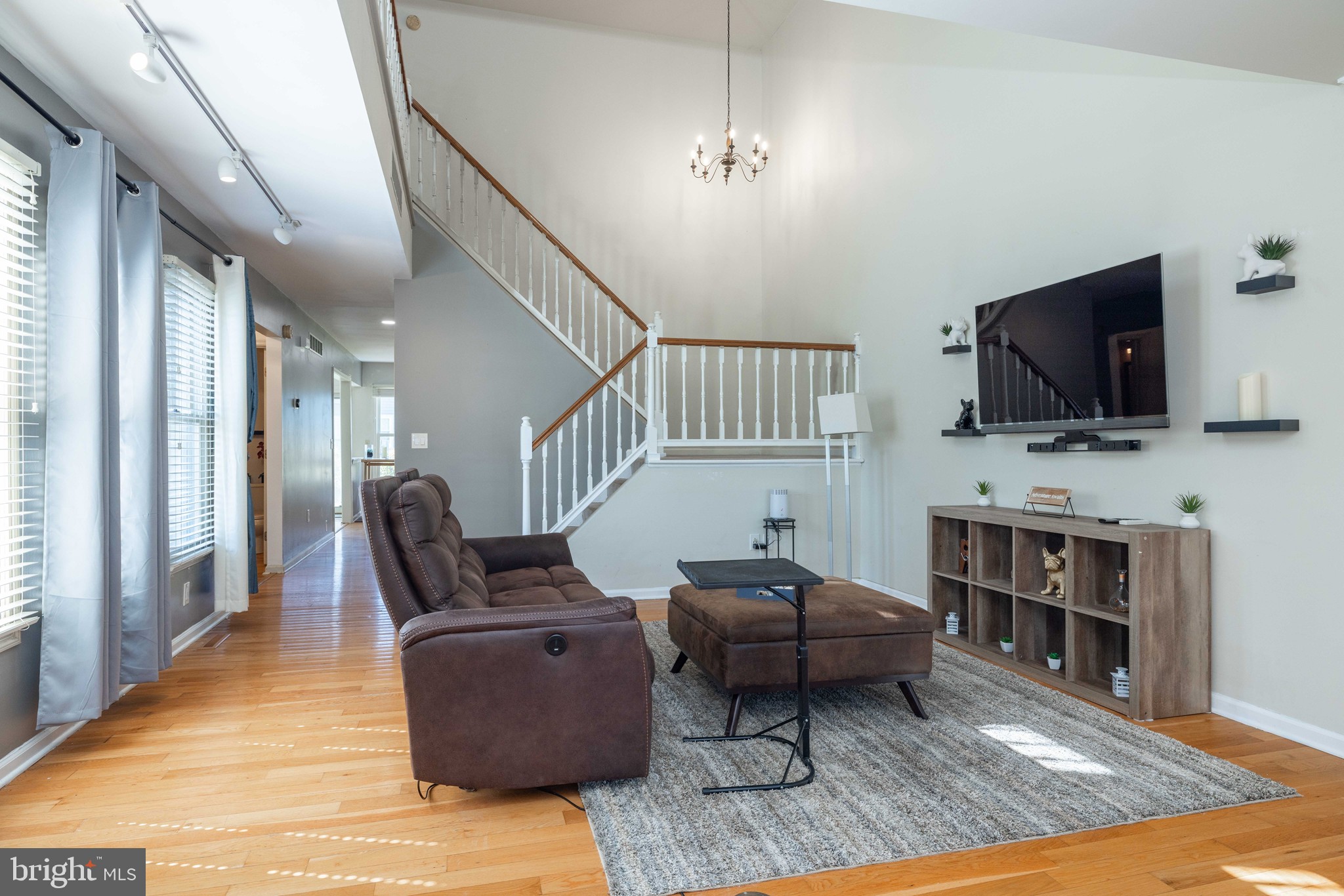THE MEADOWS - Residential
