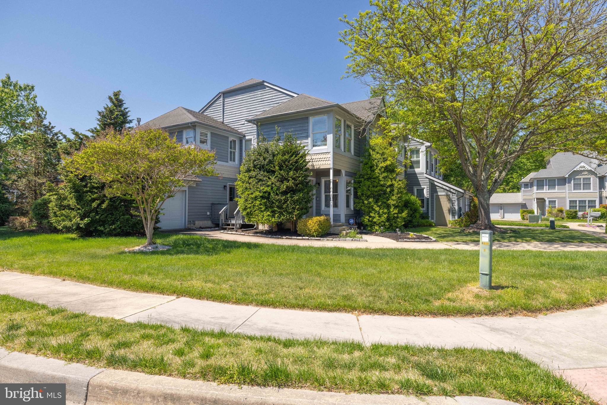 THE MEADOWS - Residential