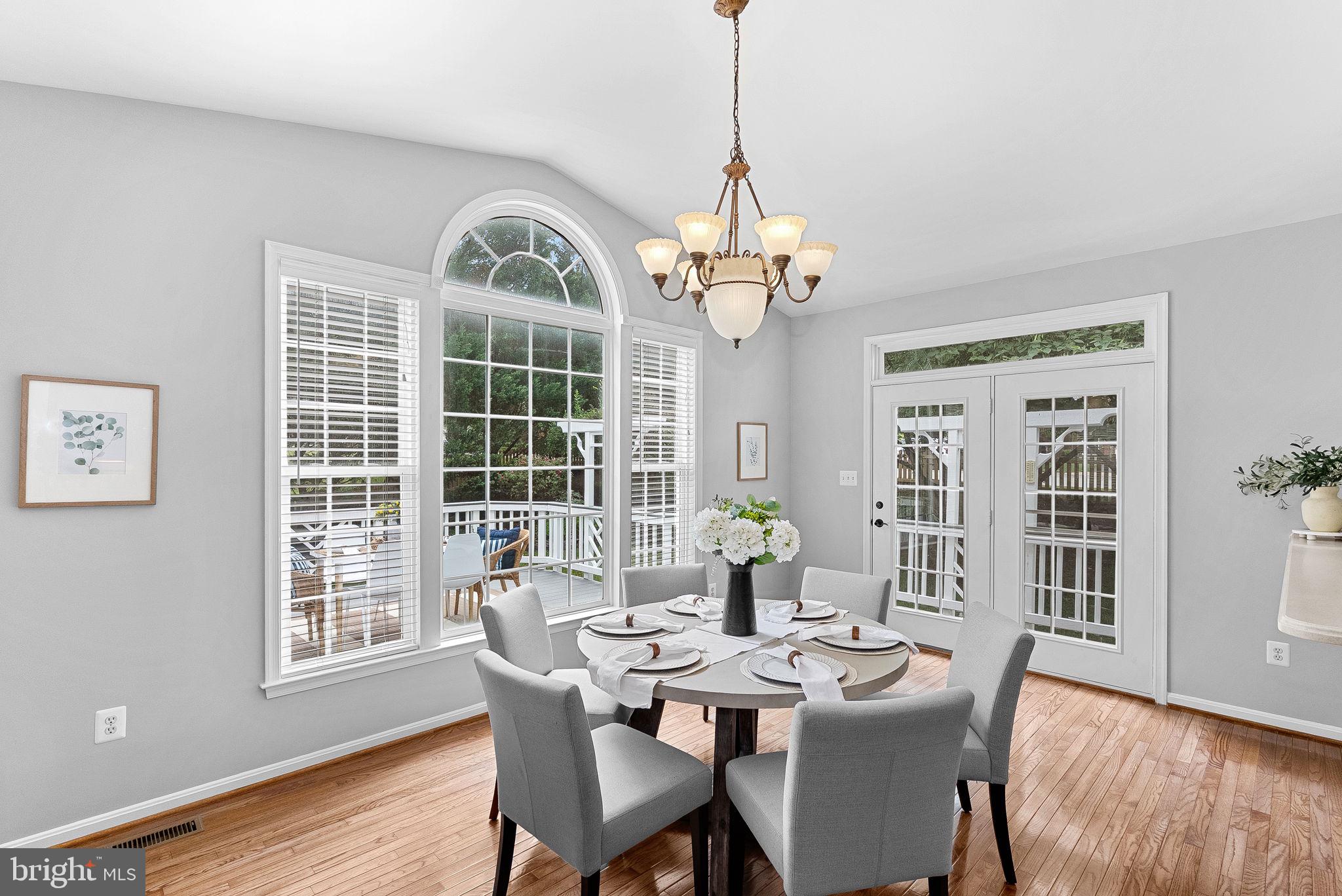 BROADLANDS - Residential