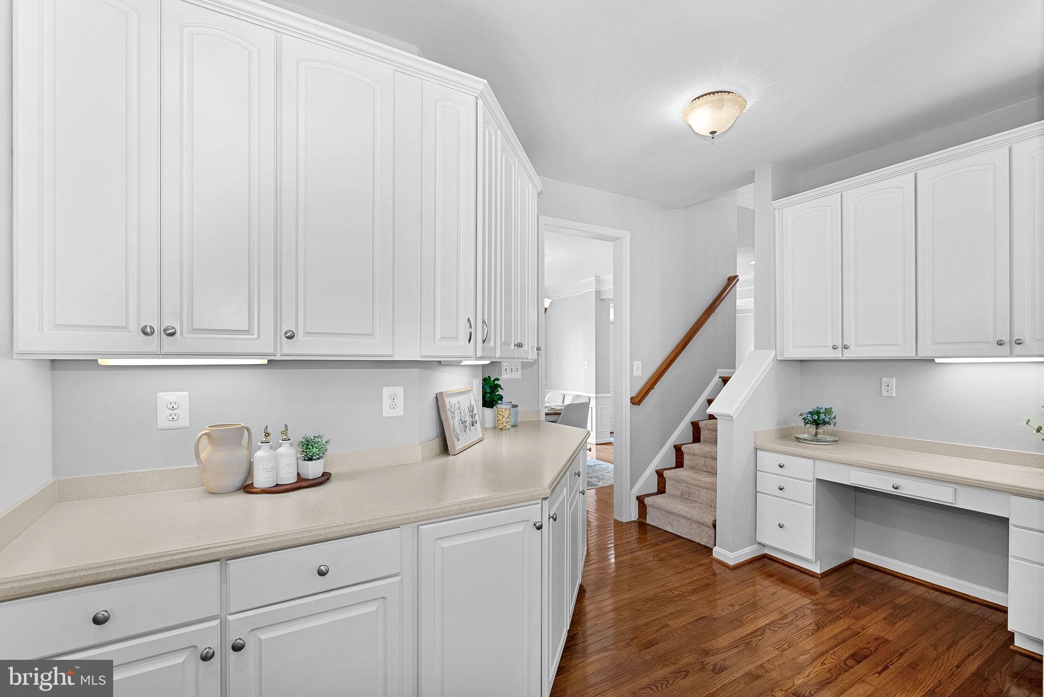 BROADLANDS - Residential
