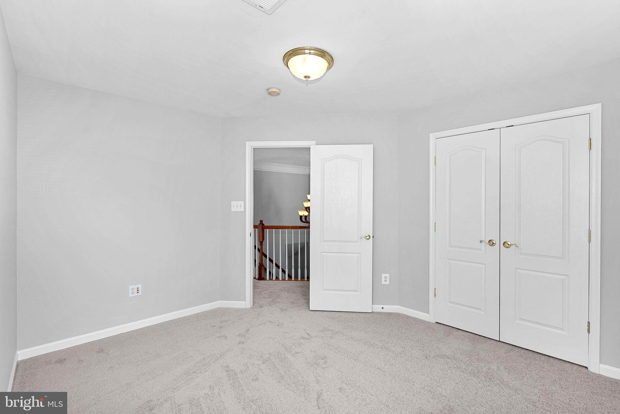 BROADLANDS - Residential