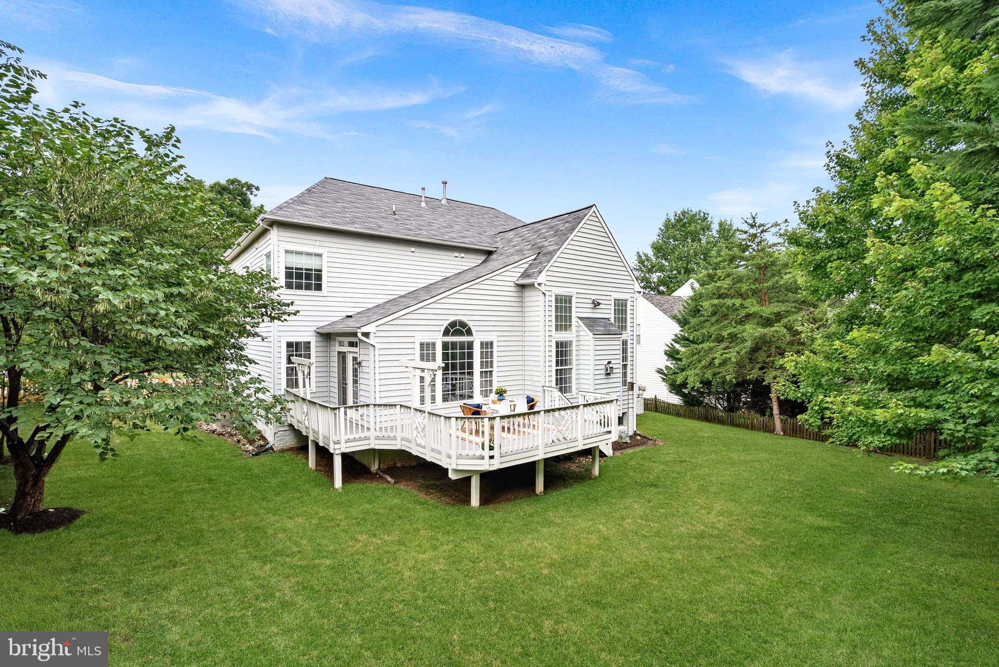 BROADLANDS - Residential