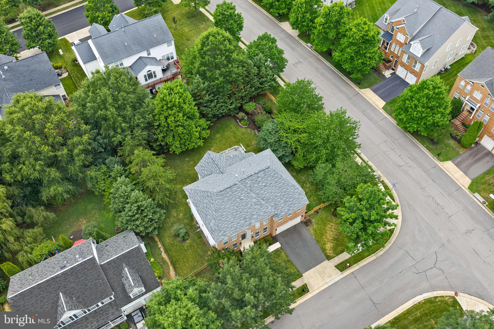 BROADLANDS - Residential