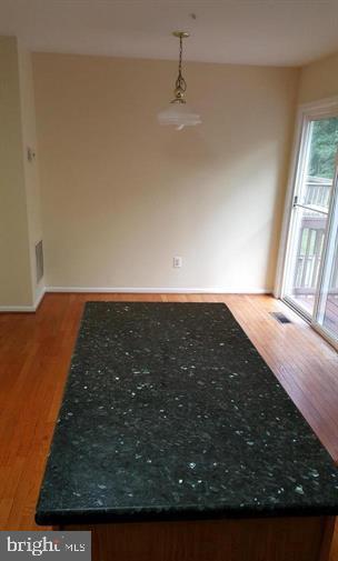 SOMERSET SUB - Residential Lease