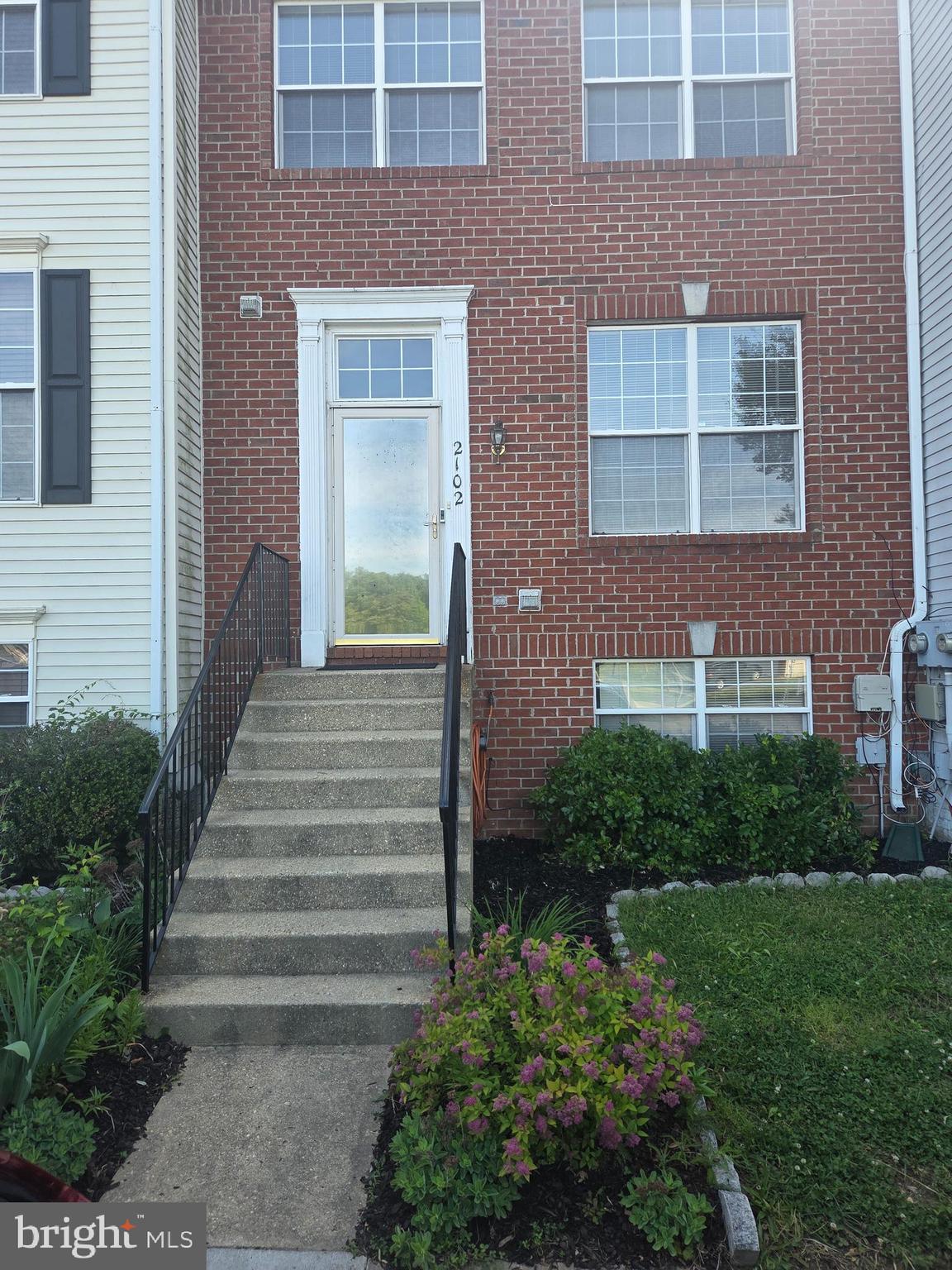 SOMERSET SUB - Residential Lease