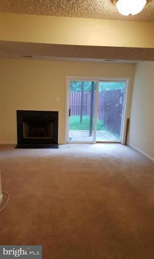 SOMERSET SUB - Residential Lease