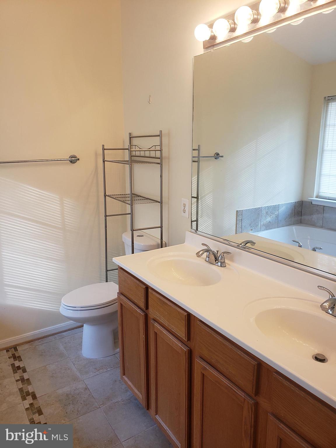 SOMERSET SUB - Residential Lease