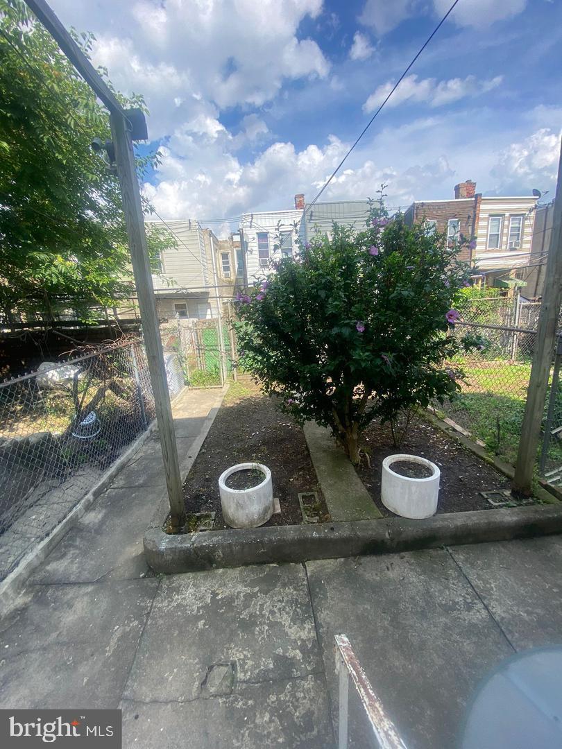 PHILADELPHIA - Residential