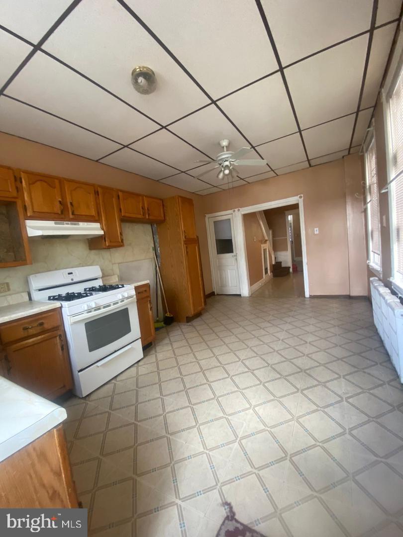 PHILADELPHIA - Residential