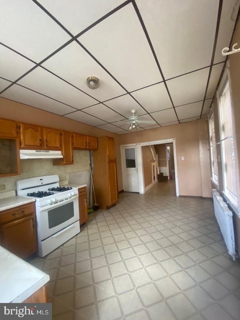 PHILADELPHIA - Residential