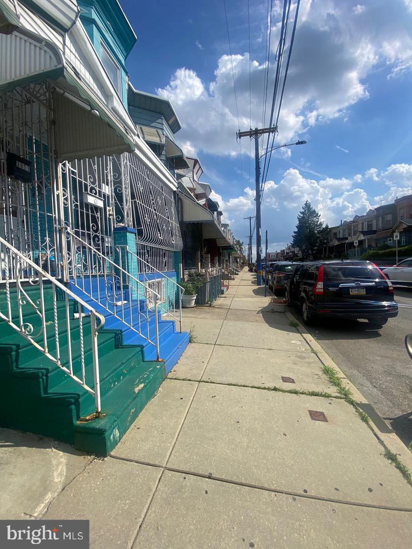 PHILADELPHIA - Residential