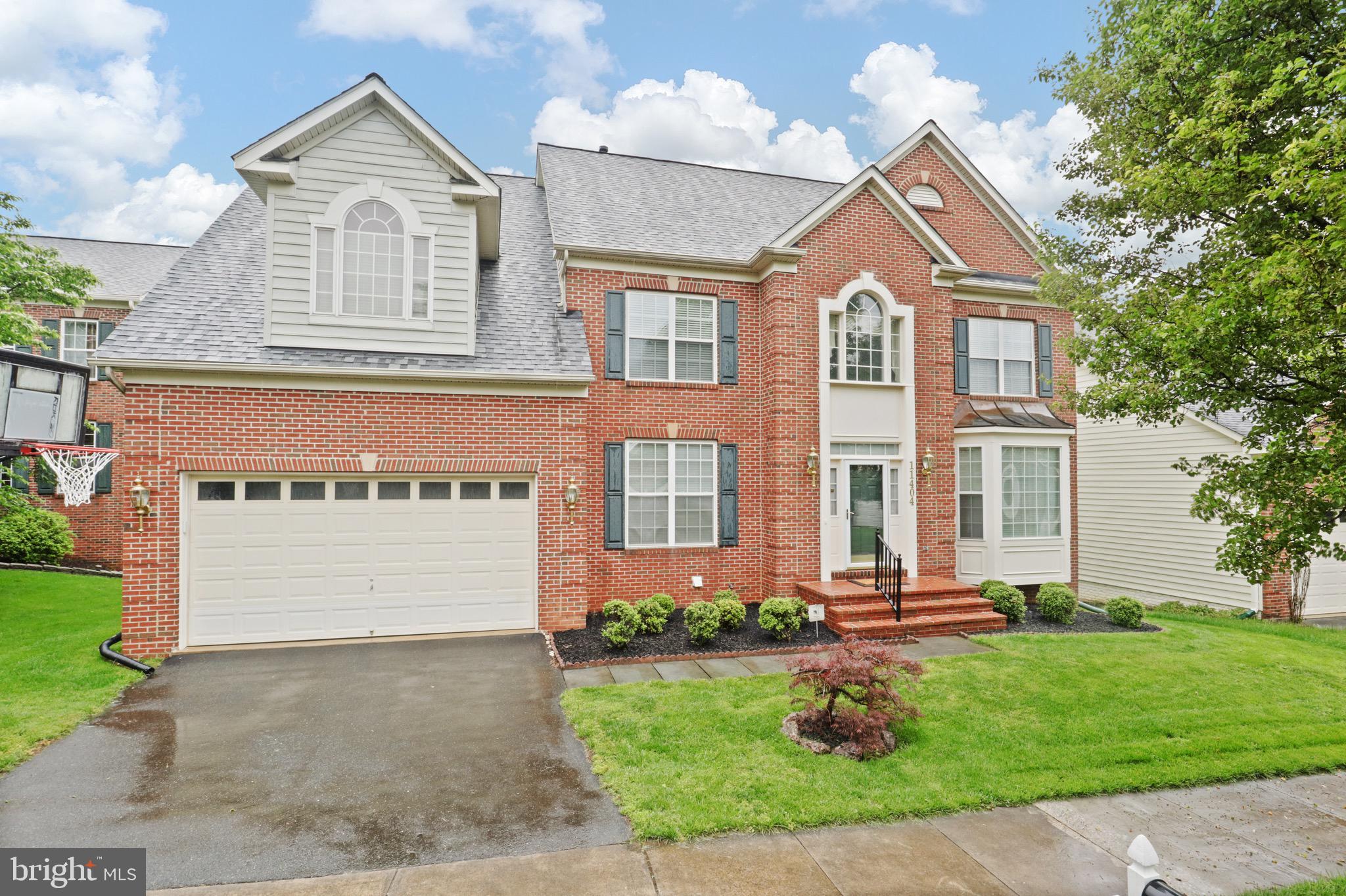 Brick front central hall colonial in sought-after Wootton HS district. Built in 2003 with 5,290 sq ft total finished living area. Soaring 2-story foyer, main level office. Gourmet kit w/granite counter, island, stainless steel appliances, and sunlight filled Florida room. Family room off kitchen with gas fireplace.  Spacious primary bedroom with sitting and his & hers walk-in closets. Luxury primary bath with separate tub & shower. Fully finished walkout level basement. Hardwood floor. Crown moldings. Large  deck. Cul-de-sac. 
New roof 2024, New refrigerator 2024. Brand new upper level HVAC system. Fresh paint. Wootton HS/Robert Frost MS/Travilah ES. Walk to N.Potomac community center.