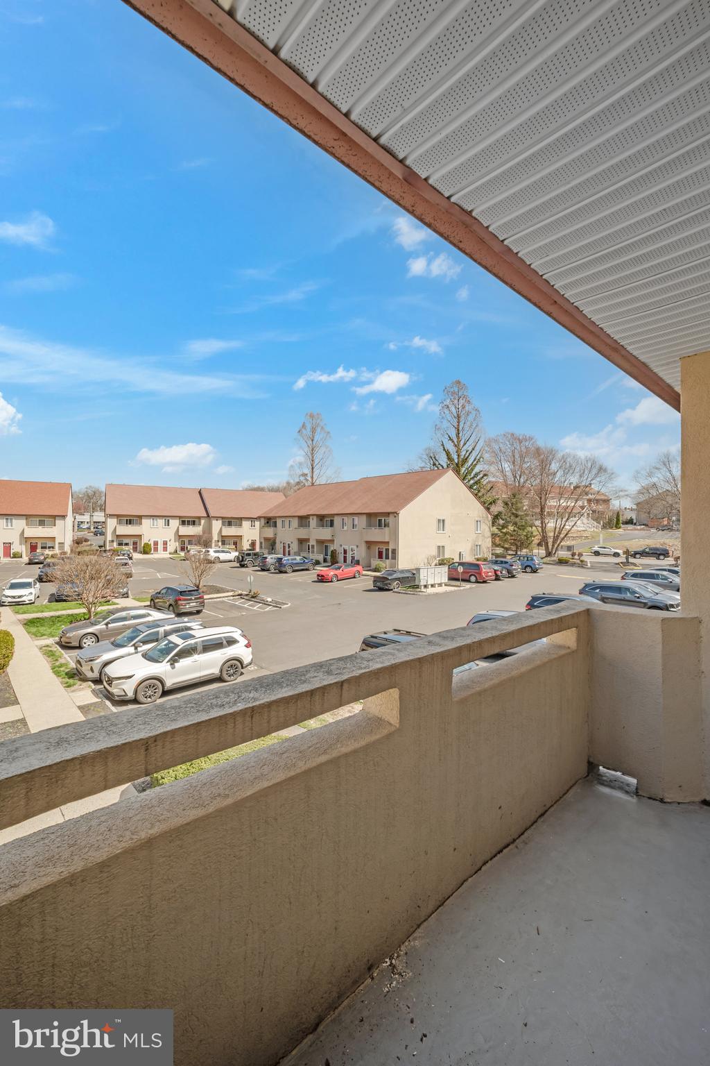 CREEK VIEW CROSSING - Residential