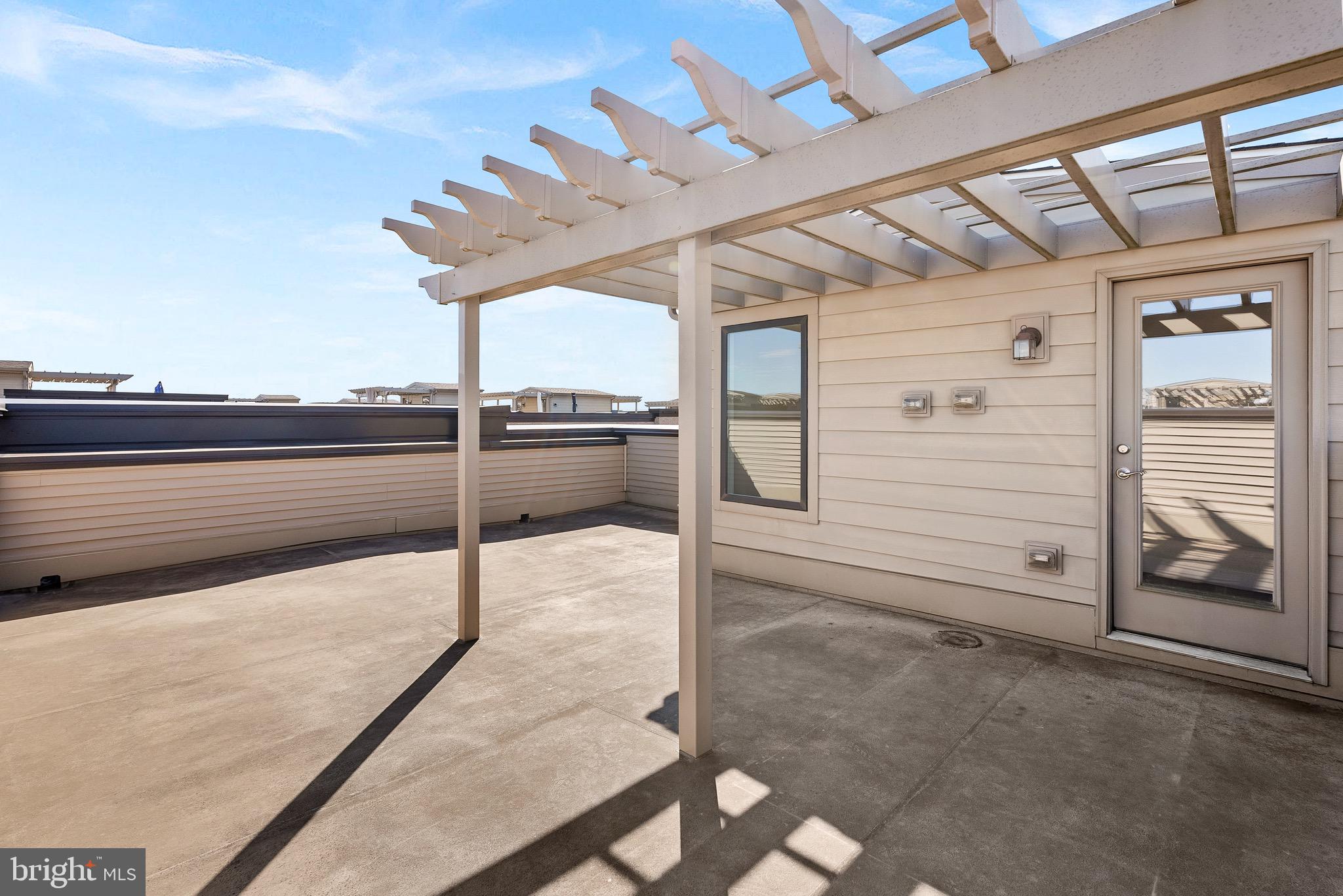 ONE LOUDOUN - Residential Lease