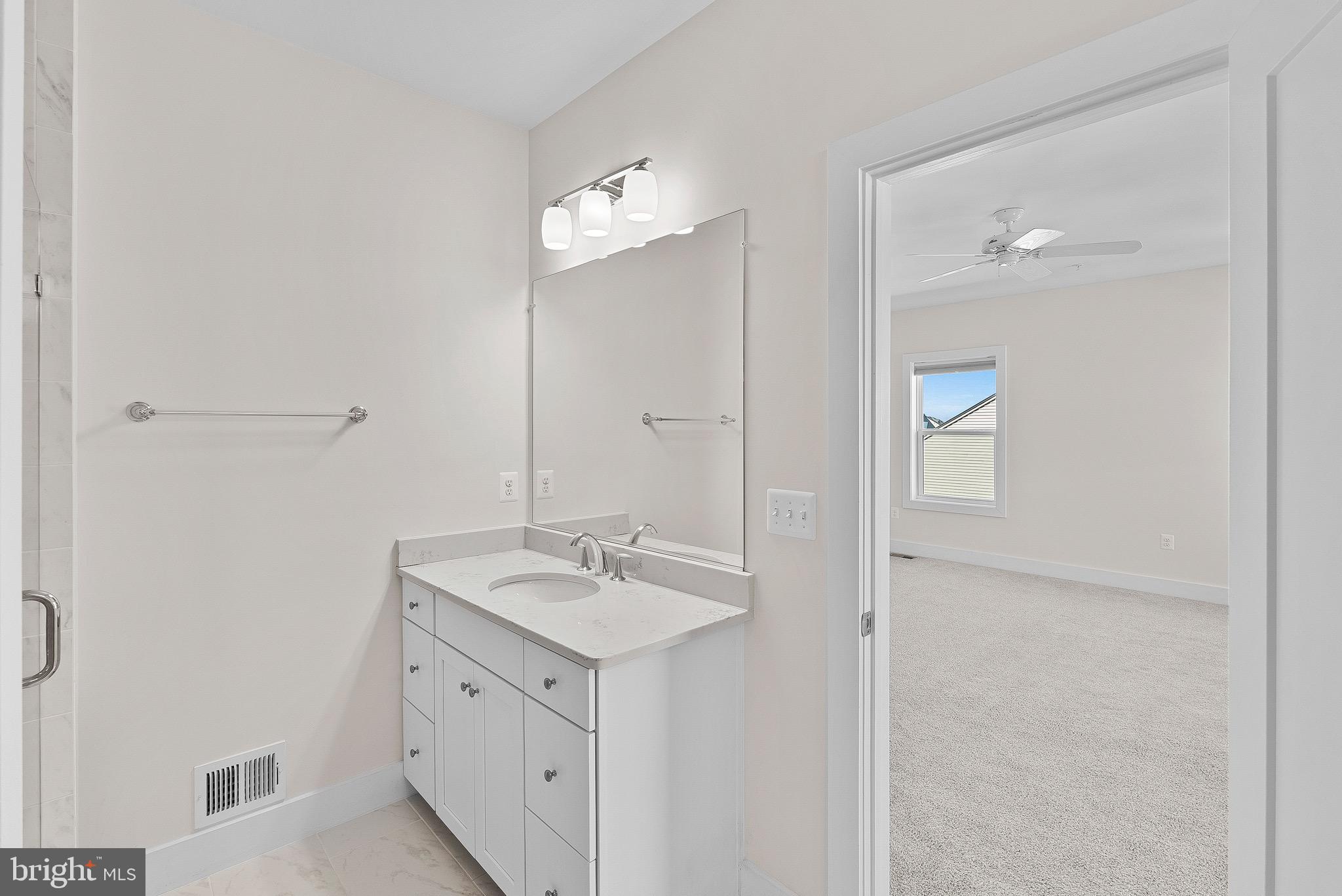 ONE LOUDOUN - Residential Lease