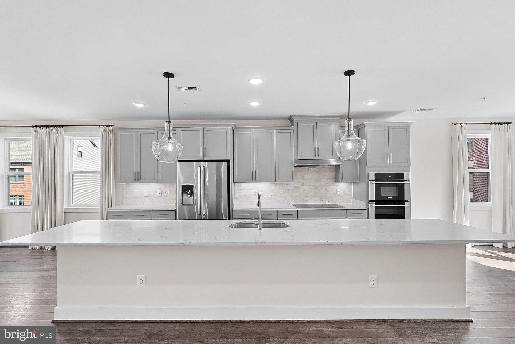 ONE LOUDOUN - Residential Lease