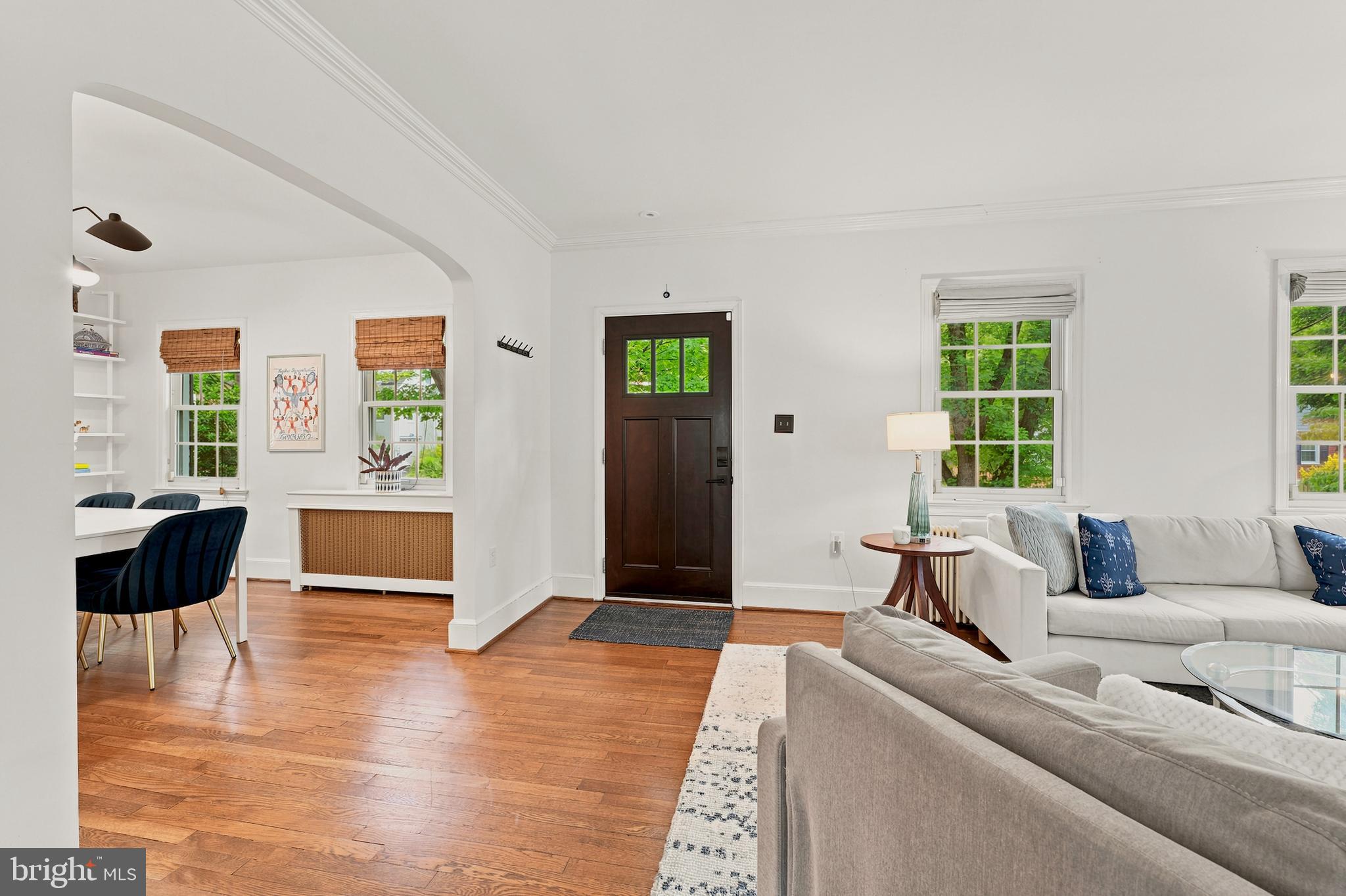 SEVEN OAKS - Residential