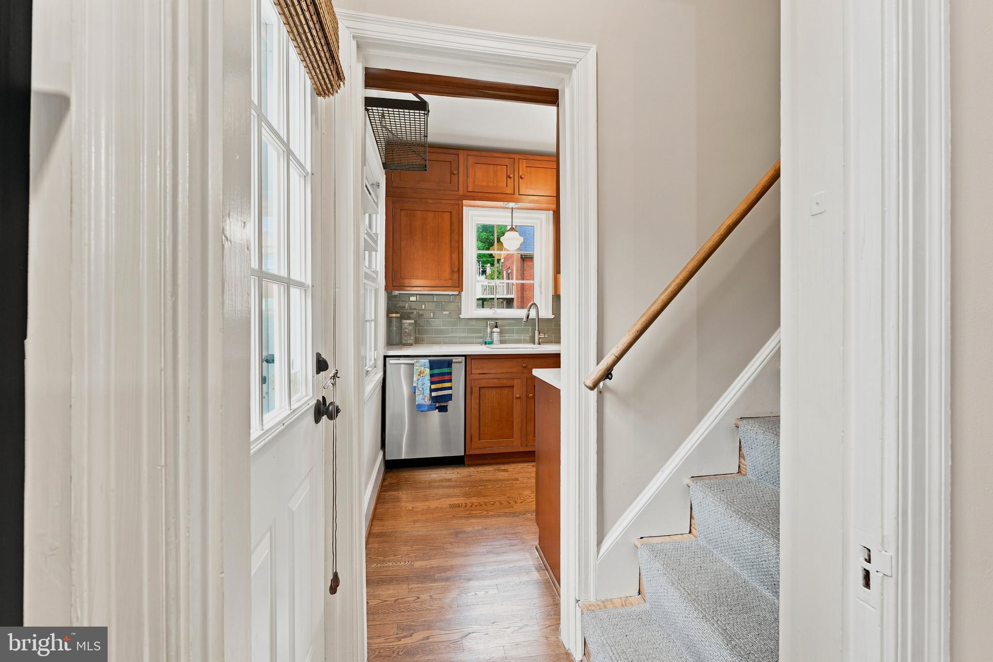 SEVEN OAKS - Residential
