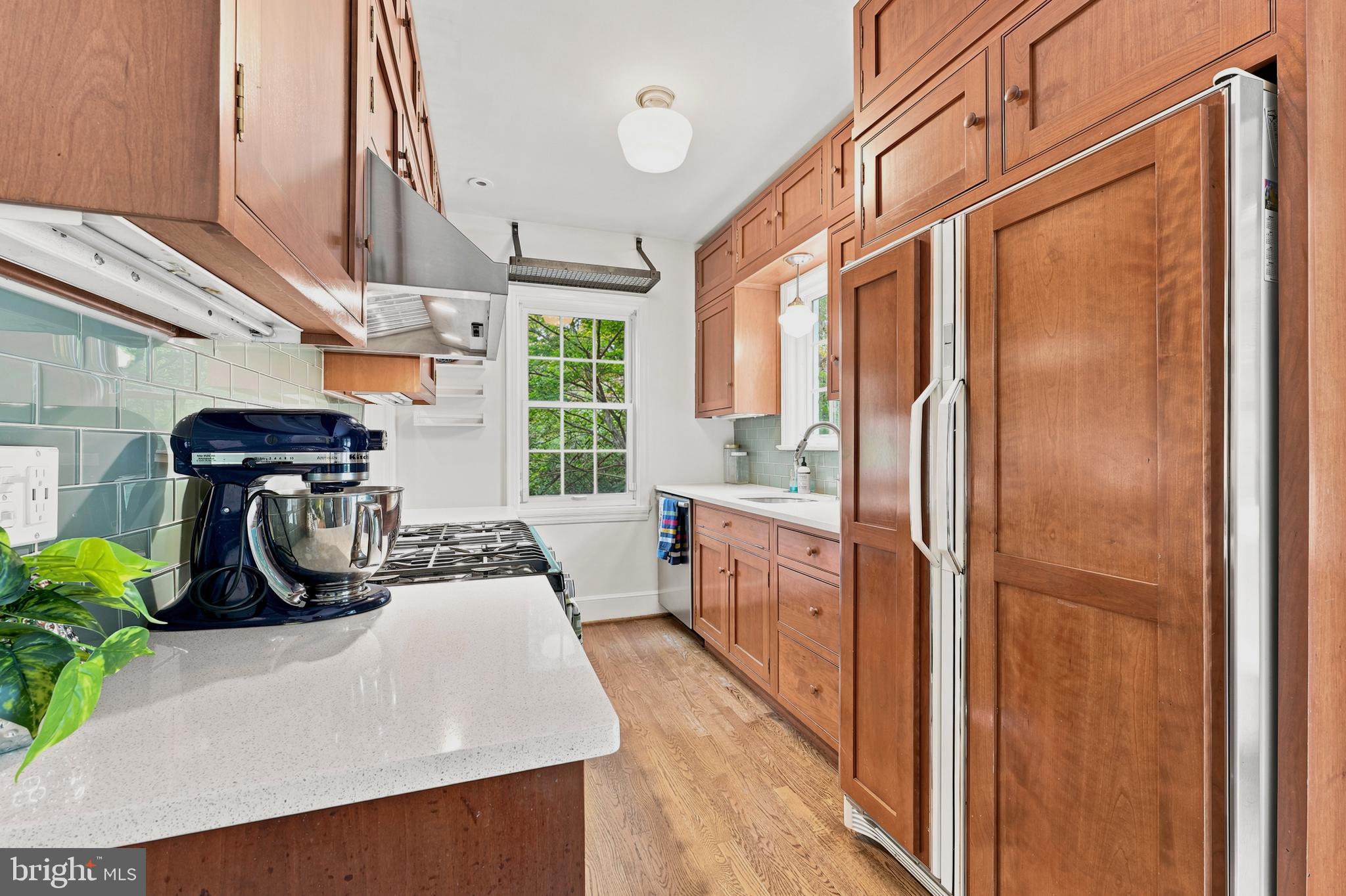 SEVEN OAKS - Residential