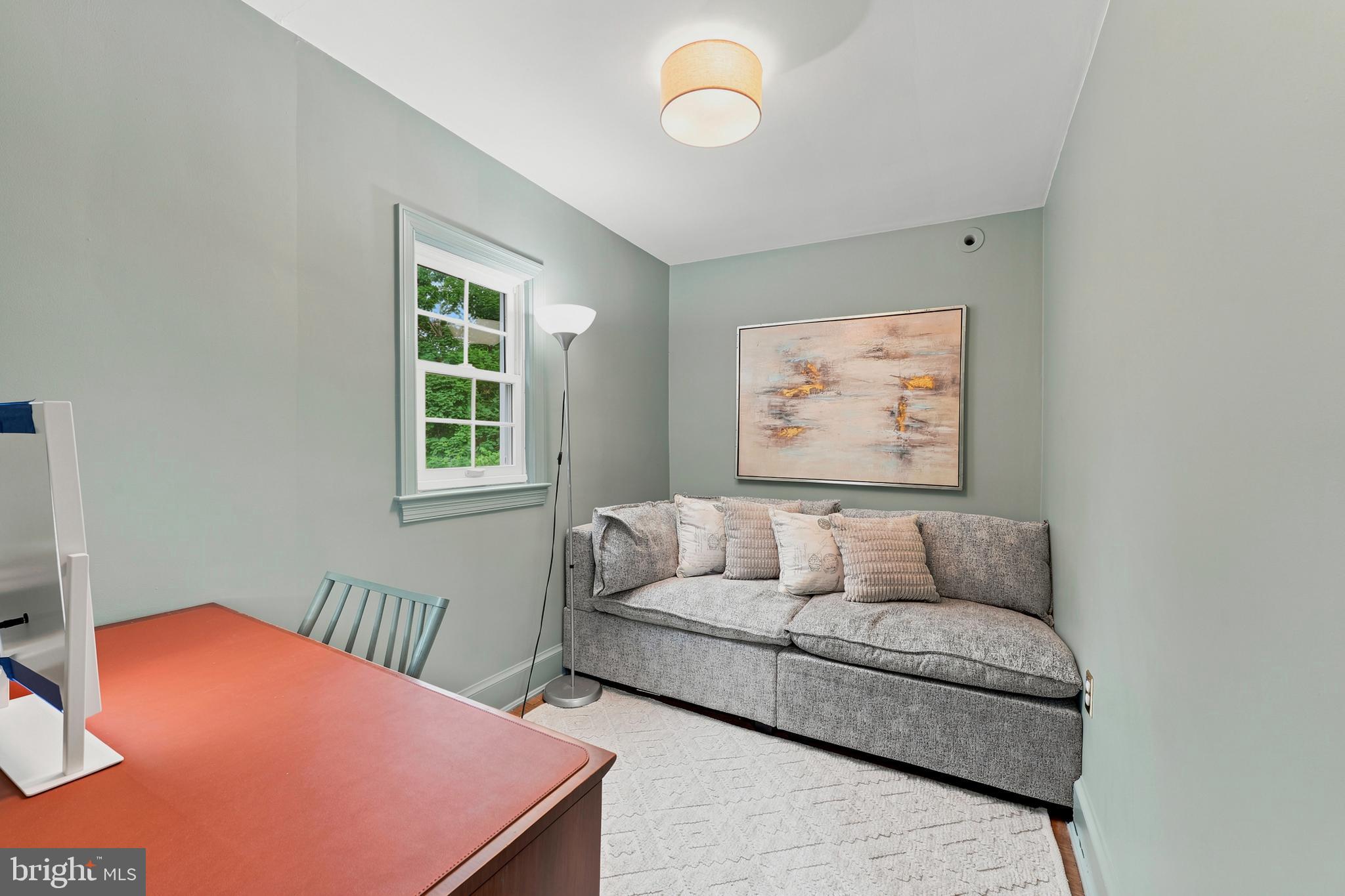SEVEN OAKS - Residential