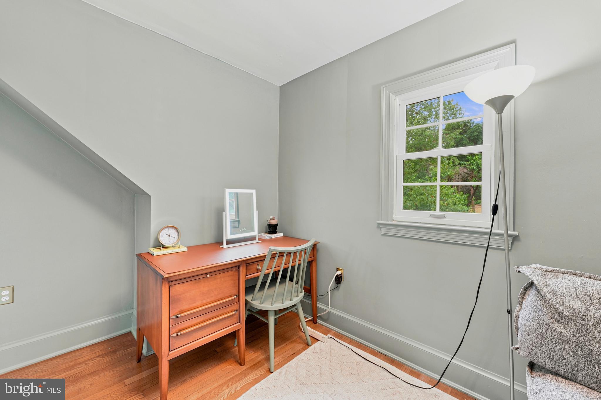 SEVEN OAKS - Residential