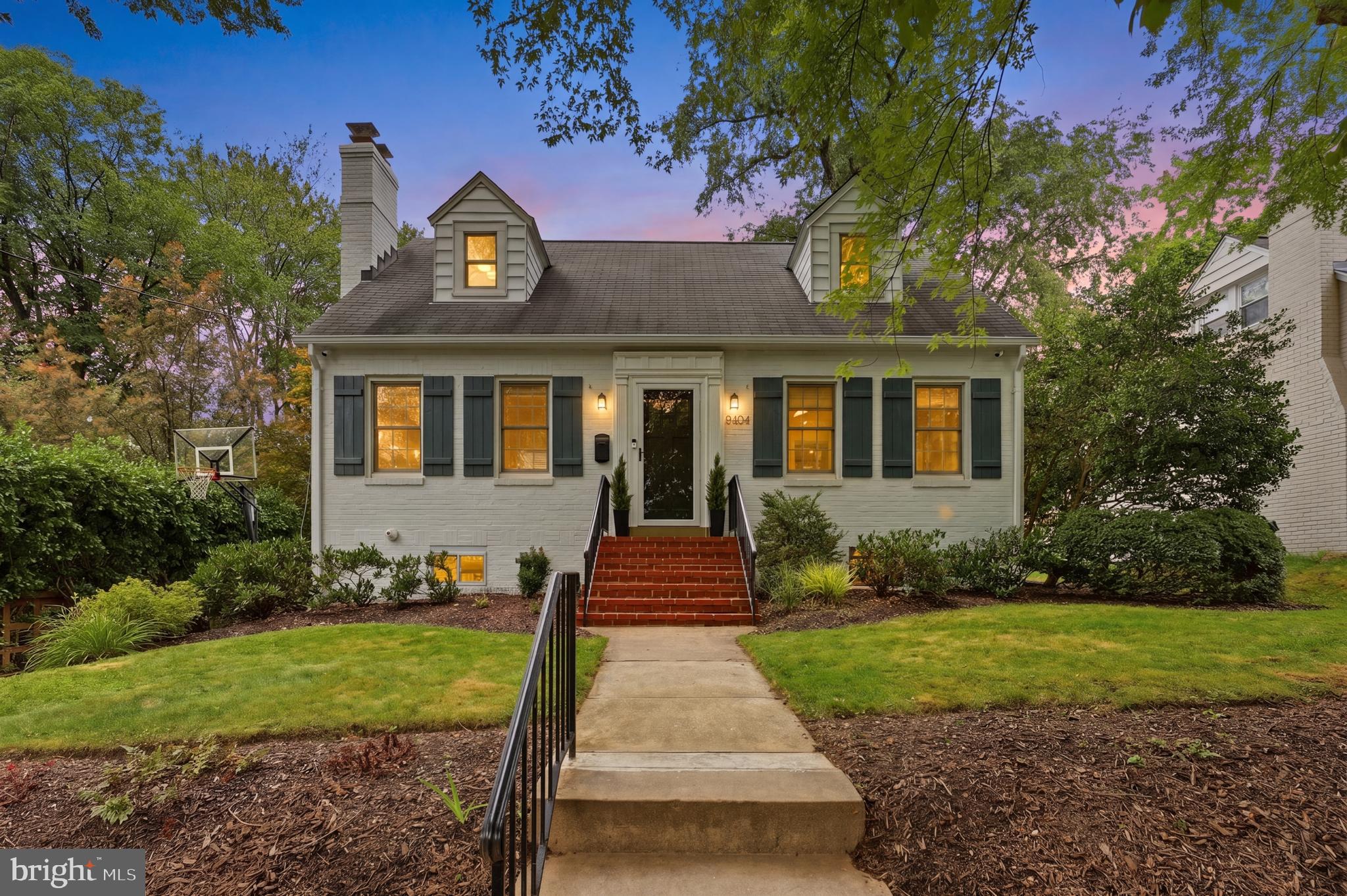 SEVEN OAKS - Residential