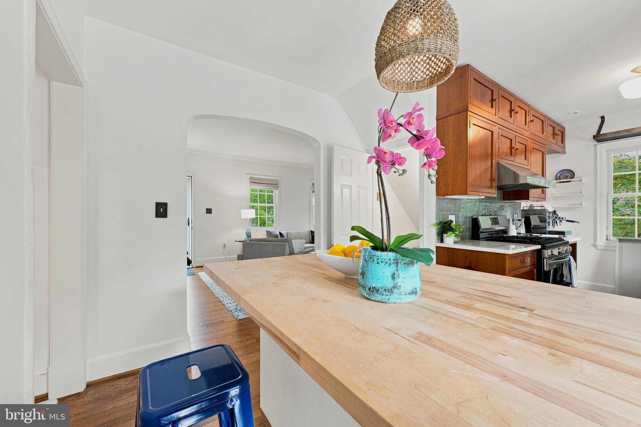 SEVEN OAKS - Residential