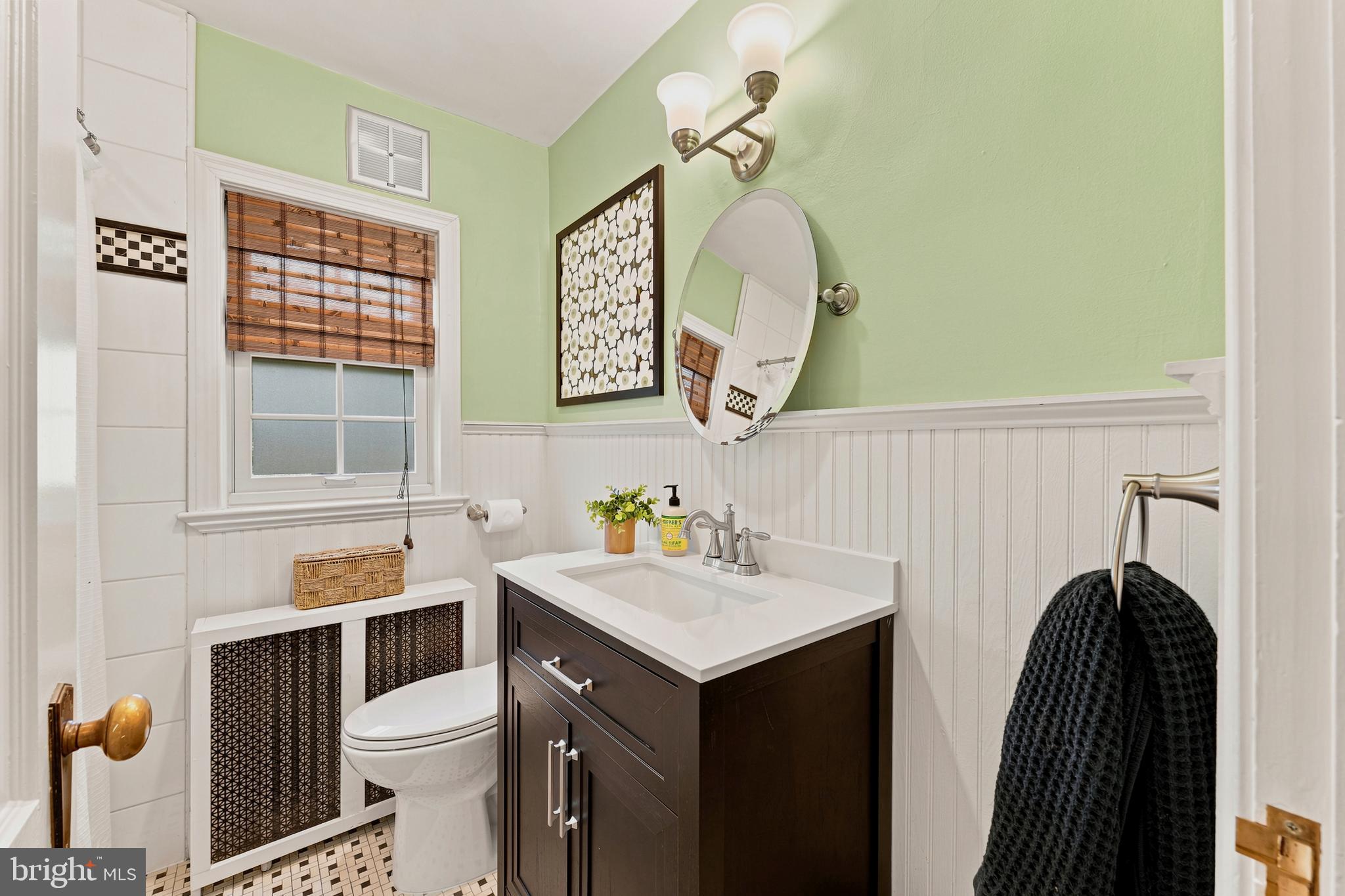 SEVEN OAKS - Residential