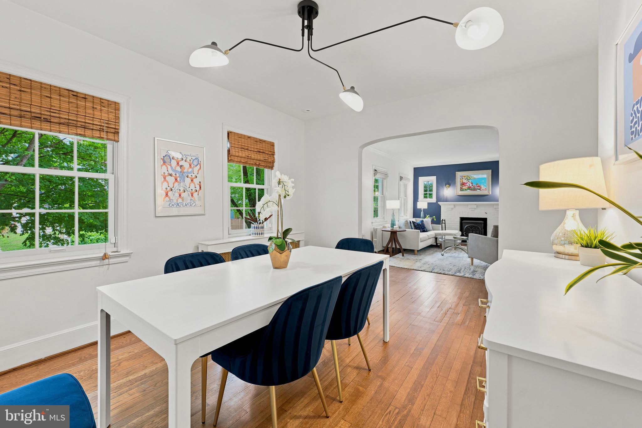 SEVEN OAKS - Residential