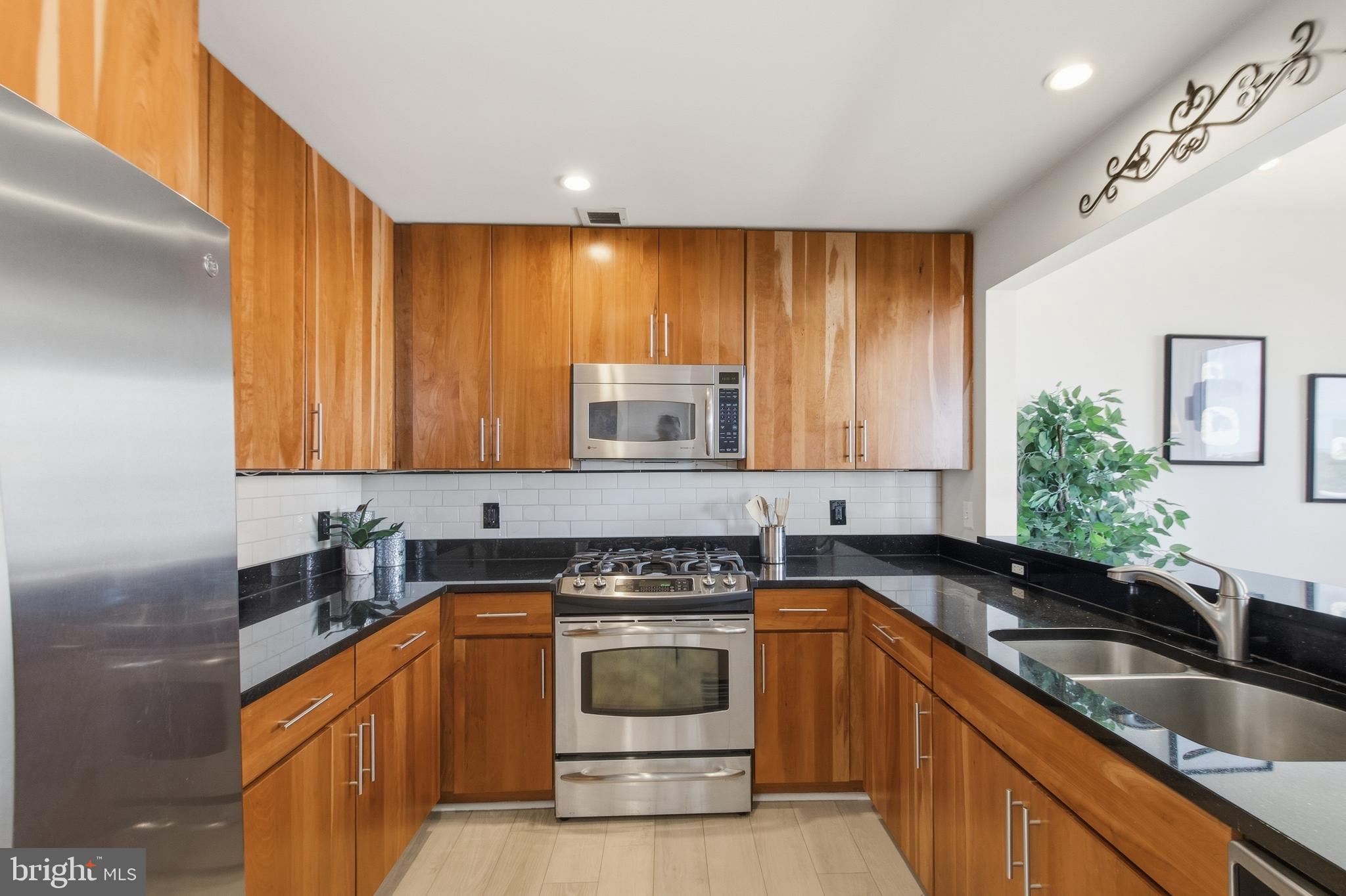 THE JAMIESON - Residential