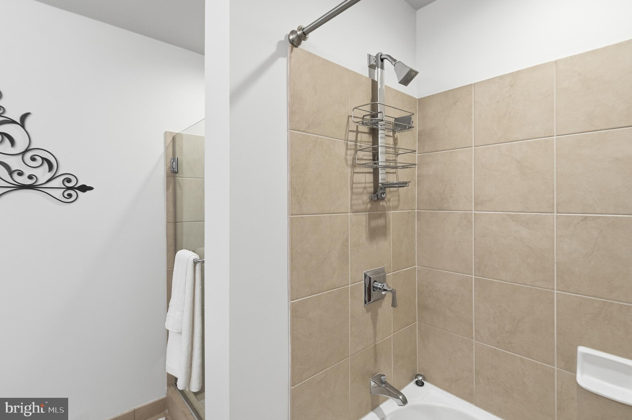 THE JAMIESON - Residential
