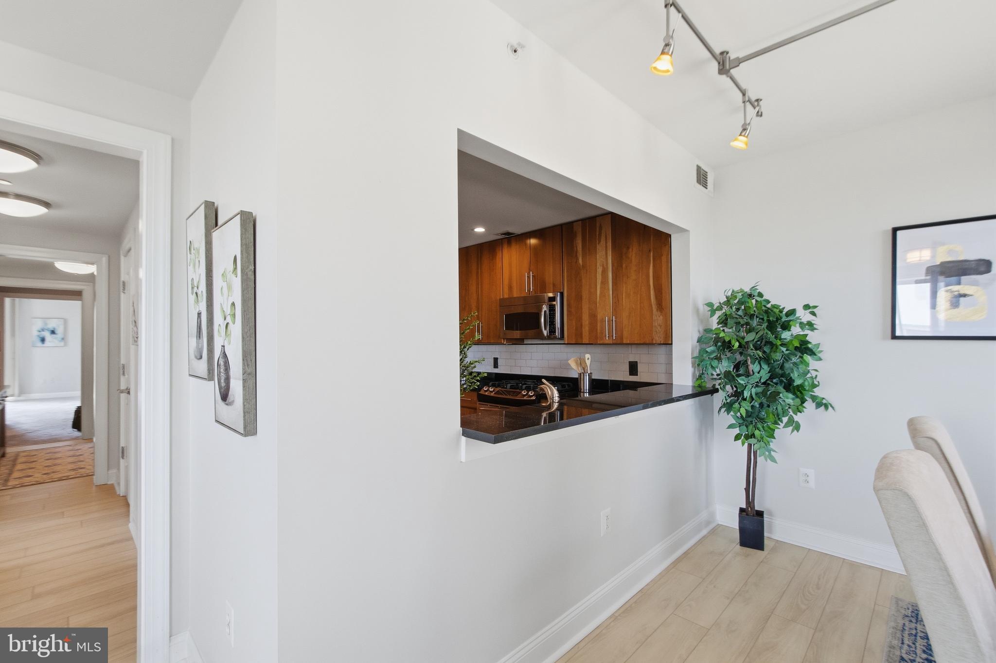 THE JAMIESON - Residential