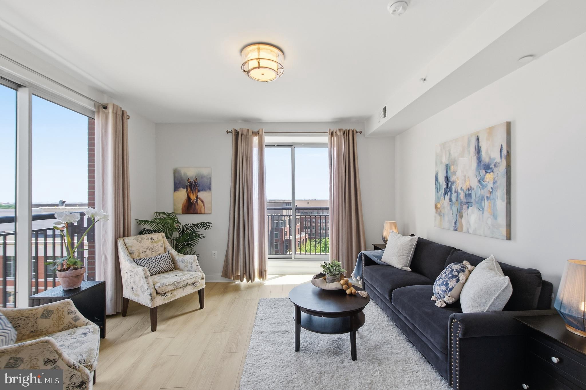 THE JAMIESON - Residential