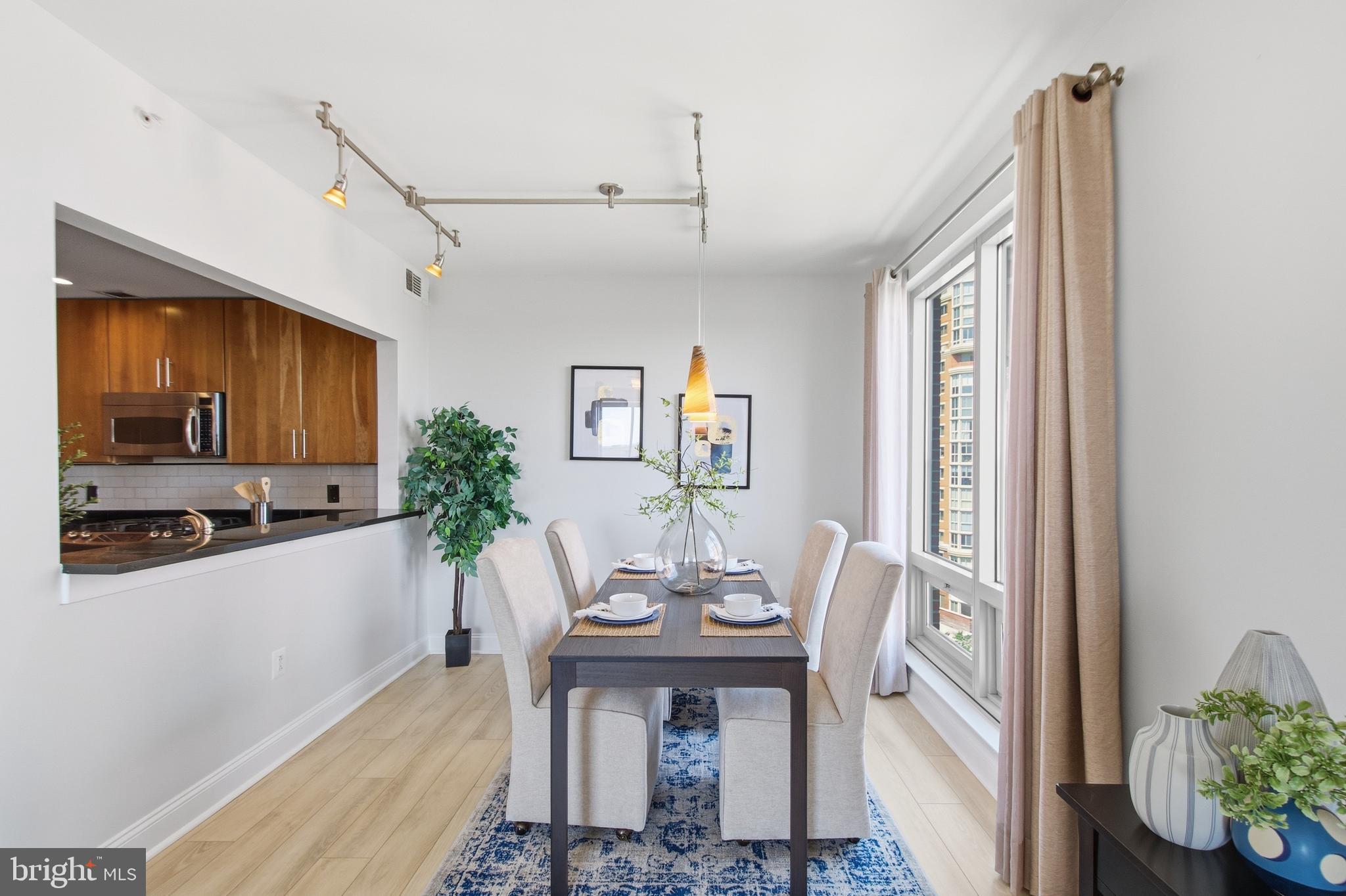 THE JAMIESON - Residential