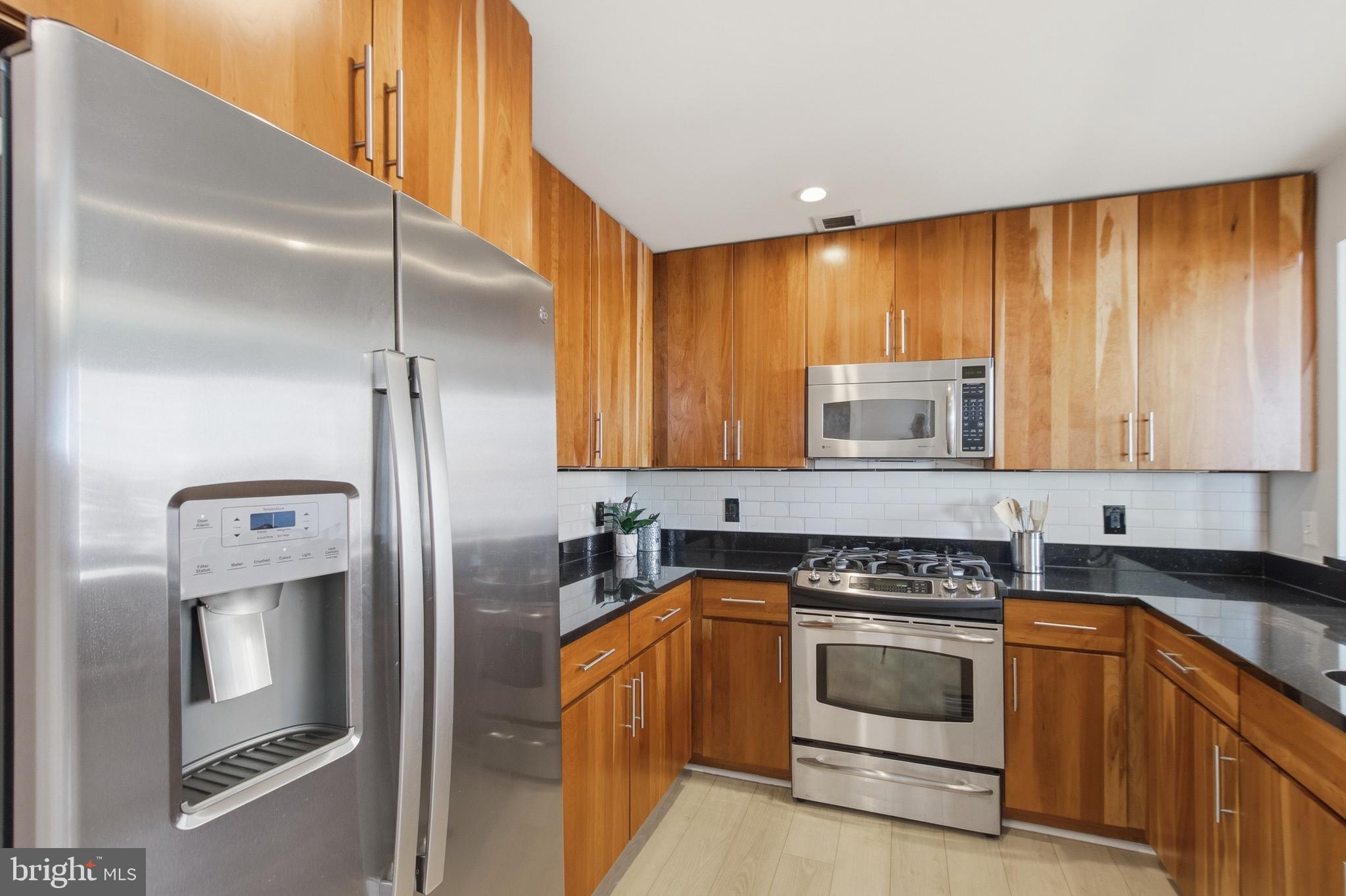 THE JAMIESON - Residential