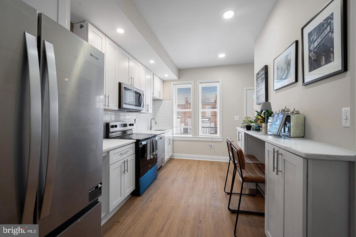 WESTPORT - Residential