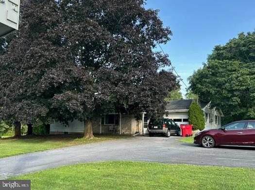 BIG SPRING HEIGHTS - Residential