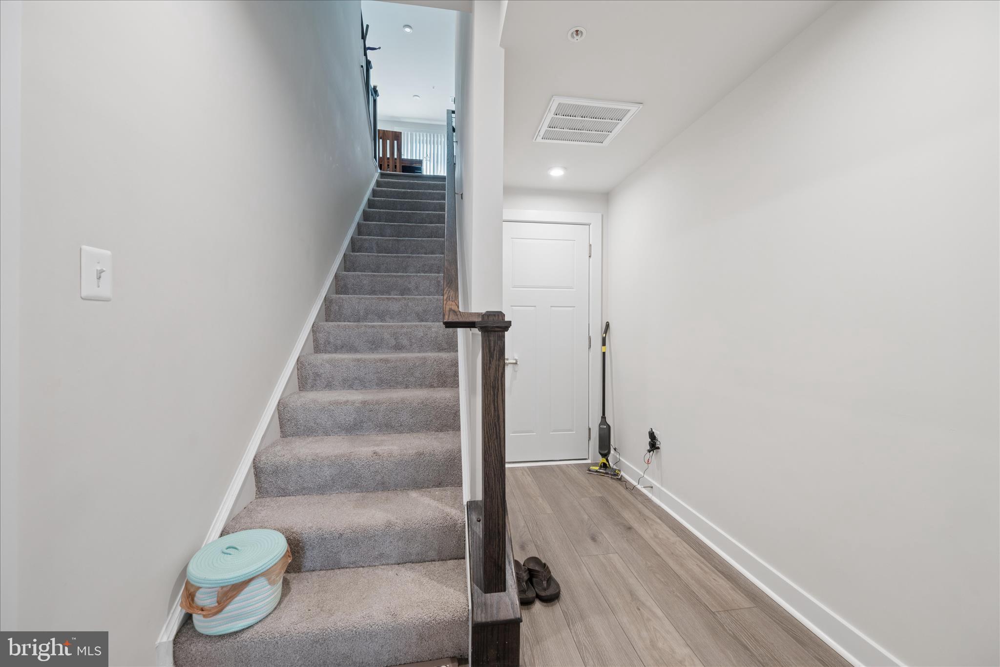 ARCOLA TOWN CENTER CONDO - Residential
