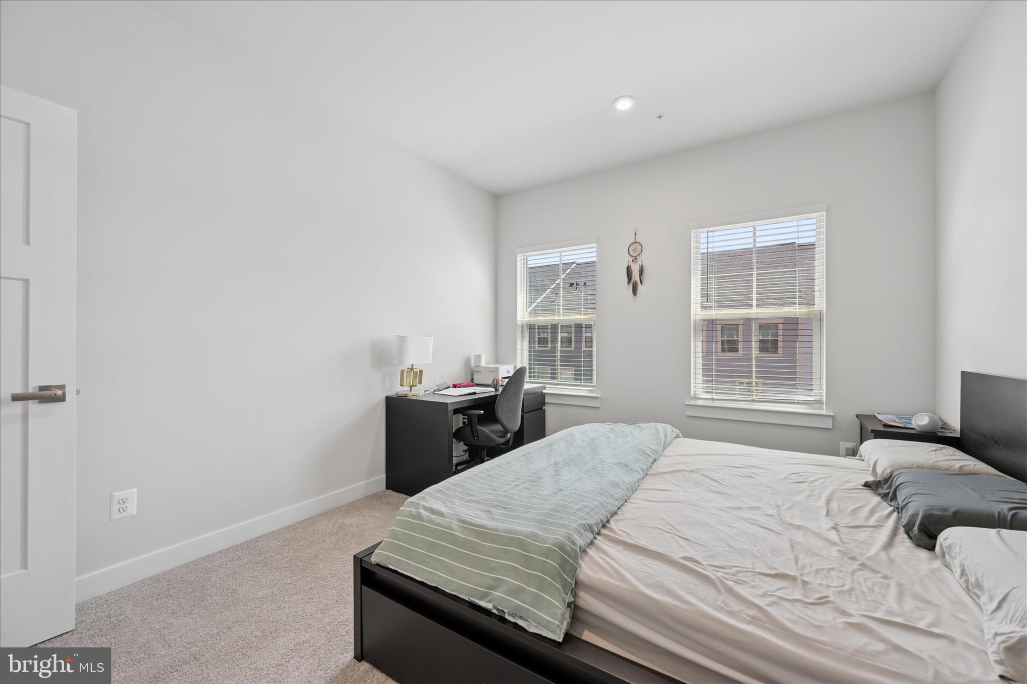 ARCOLA TOWN CENTER CONDO - Residential