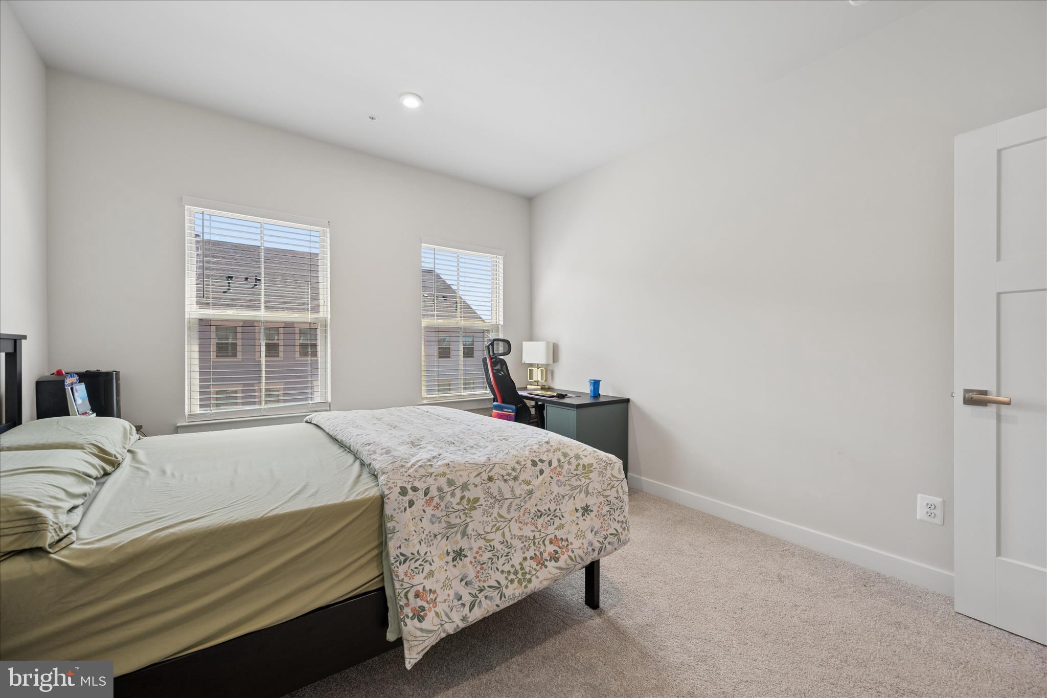 ARCOLA TOWN CENTER CONDO - Residential