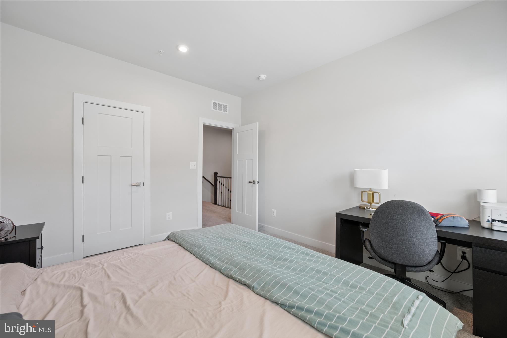 ARCOLA TOWN CENTER CONDO - Residential