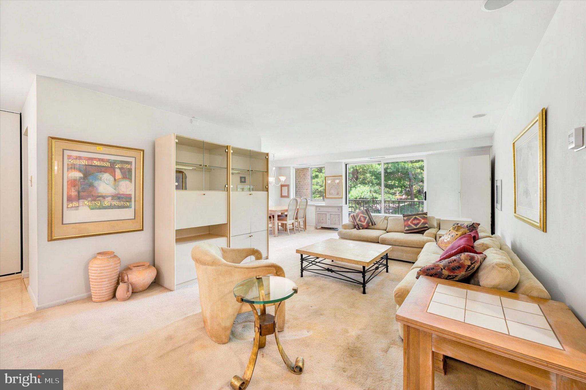 OAK HILL - Residential