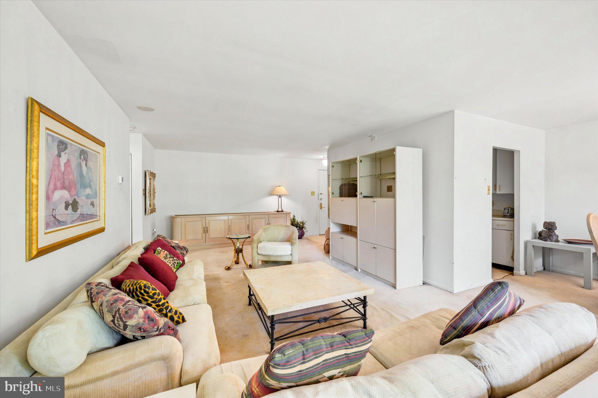 OAK HILL - Residential