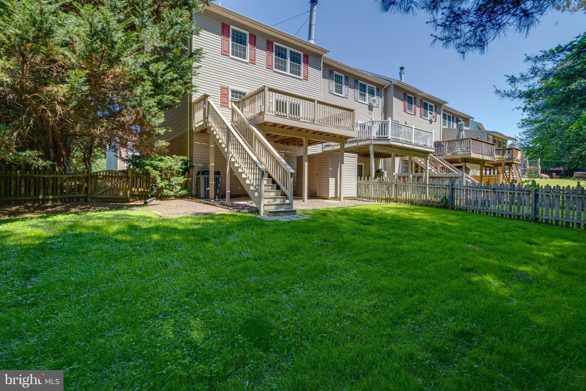 FOXBOROUGH FARMS - Residential