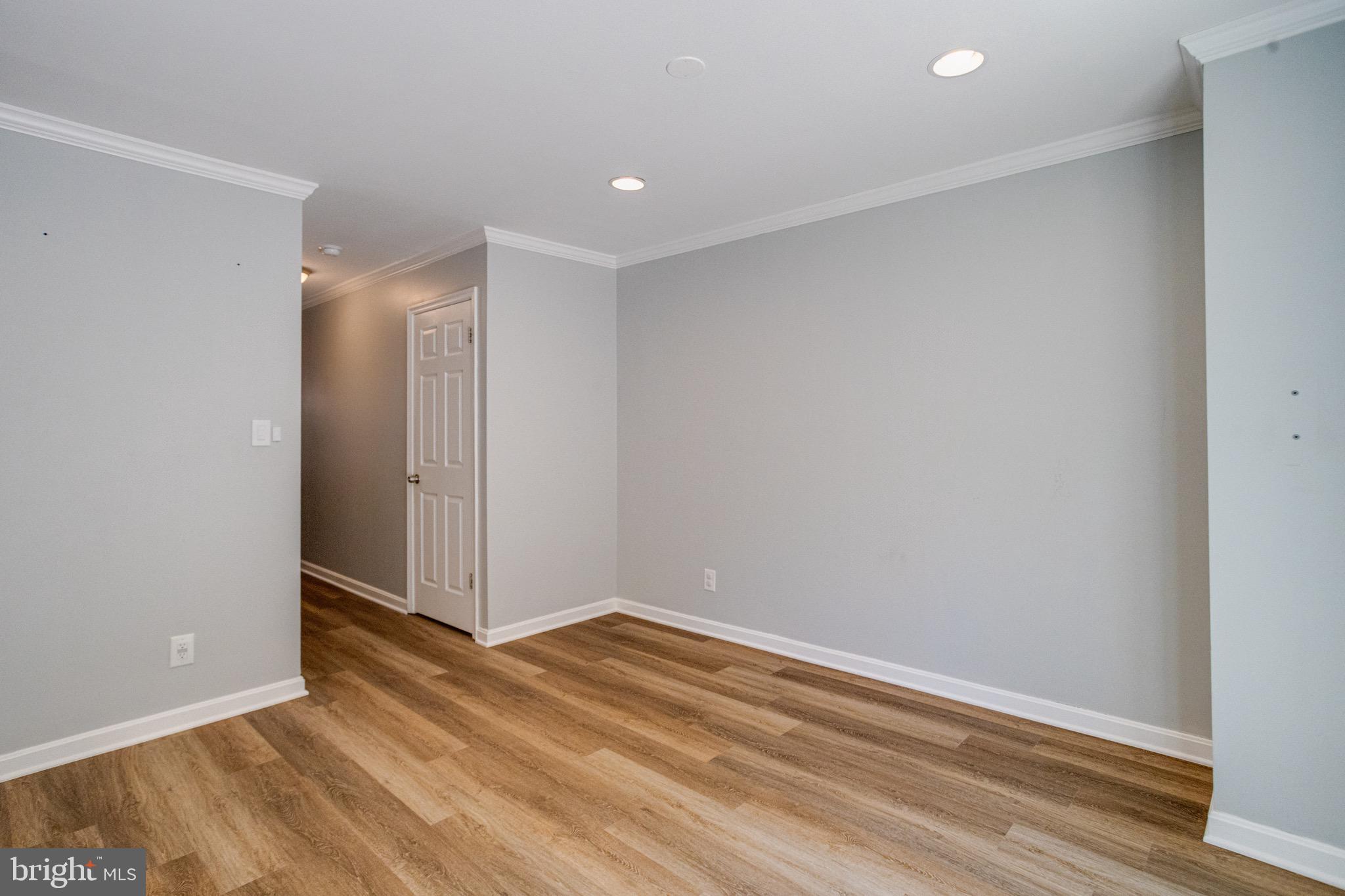 FOXBOROUGH FARMS - Residential